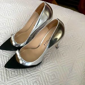 Size 10.5 or EUR 40.5 VIA SPIGA black/ suede chrome silver 5 1/2 inch heels